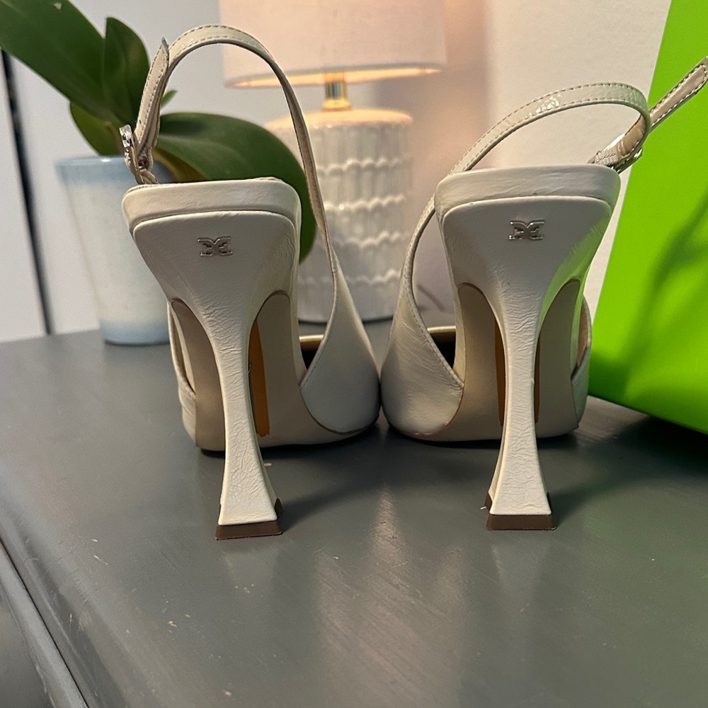 Sam Edelman Odette Ivory Slingback Pointed-Toe Pumps with Sculpted Heel - Picture 2 of 7